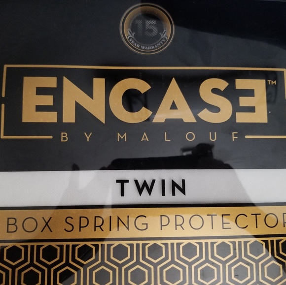 NIB MALOUF Box Spring Protector - Picture 2 of 3